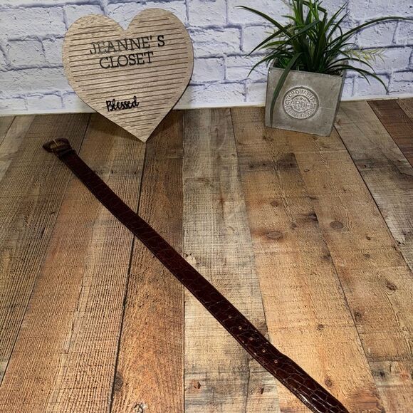 Harold’s Italian Alligator Embossed Brown Leather Belt Size small - Picture 5 of 12